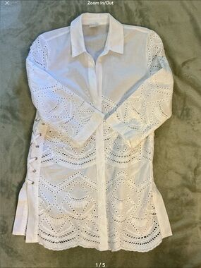 Chico White Eyelet Button-Down Tunic Shirt. Size S